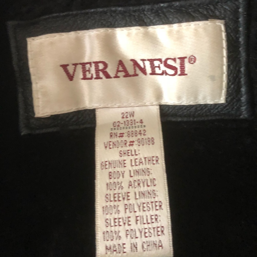 Very Nice Leather Jacket - image 2